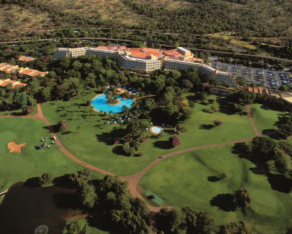 Soho Hotel & Casino At סאן סיטי מראה חיצוני תמונה